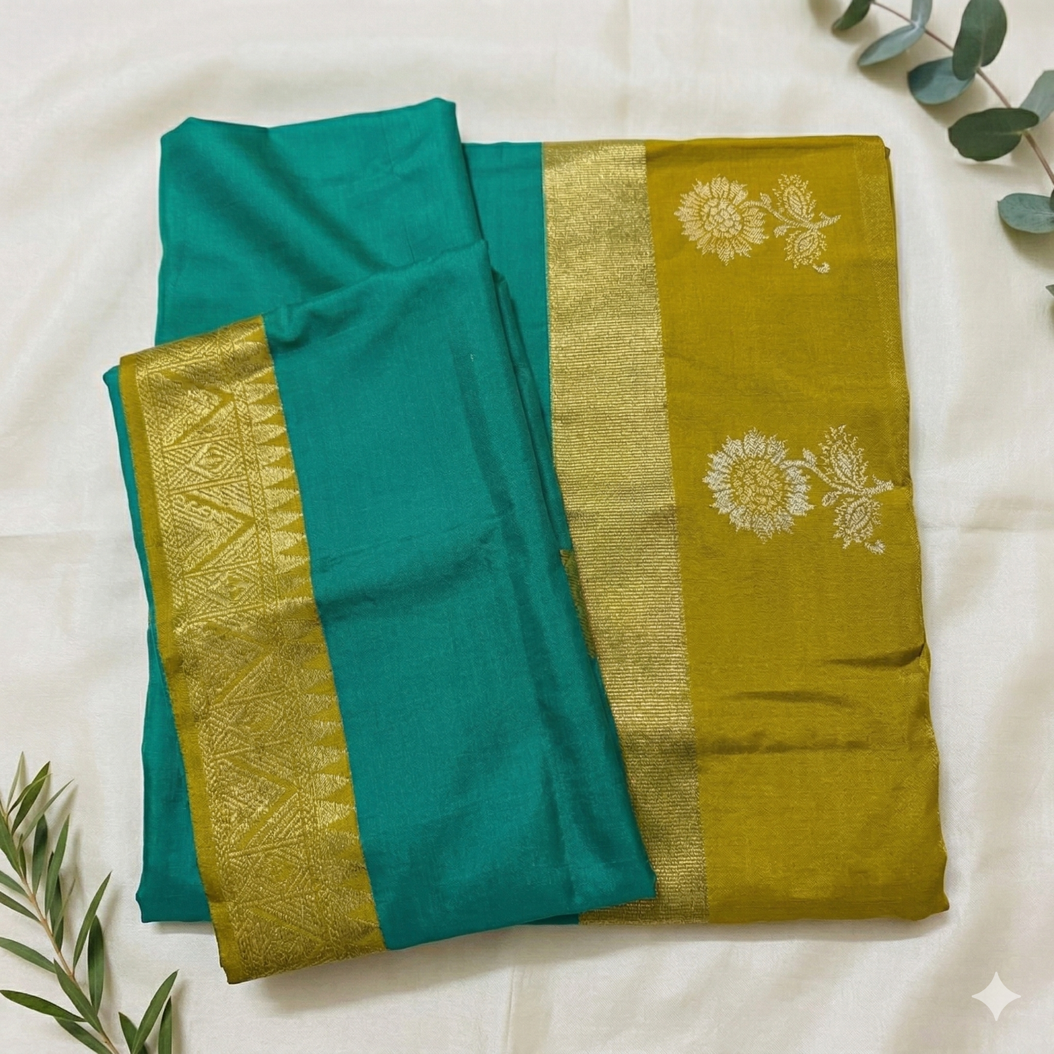 Synthetic Saree with Big Flower Motifs, Contrast Zari Pallu & Blouse