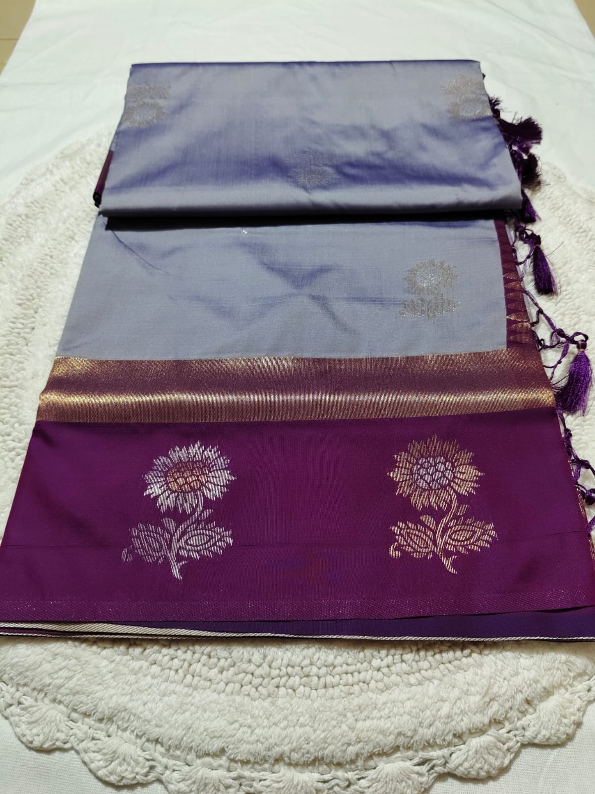 Synthetic Saree with Big Flower Motifs, Contrast Zari Pallu & Blouse